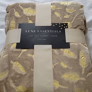 LEAF foil flannel throw